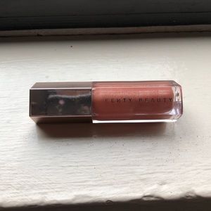 Fenty Beauty GLOSS BOMB